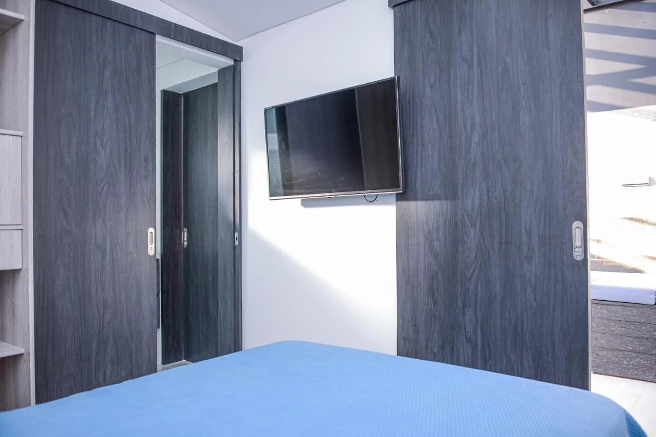 Apartment Apartamento Lleras Ac Hot Tub Medellin