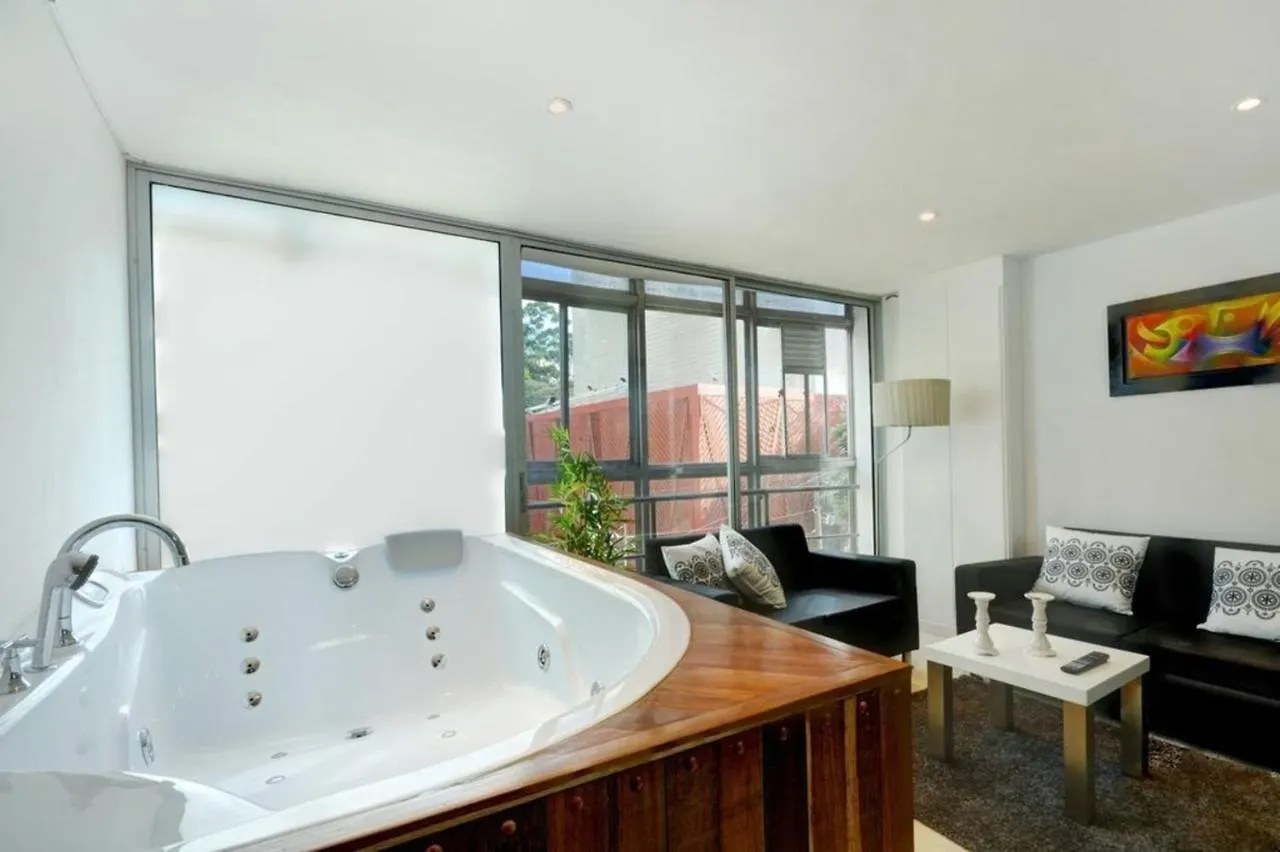 Apartment Apartamento Lleras Ac Hot Tub Medellin Colombia